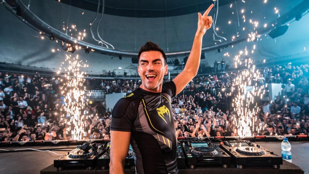 News notte blu gabry ponte Elba con Blu Navy