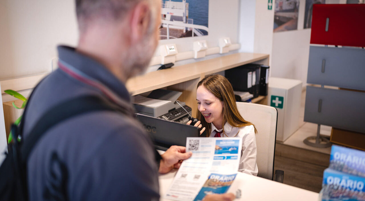 Richiesta informazioni annullamento biglietto Blu Navy Traghetti