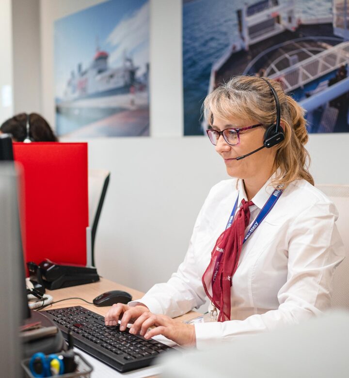 Servizio Clienti Blu Navy Aiuto e Assistenza Online