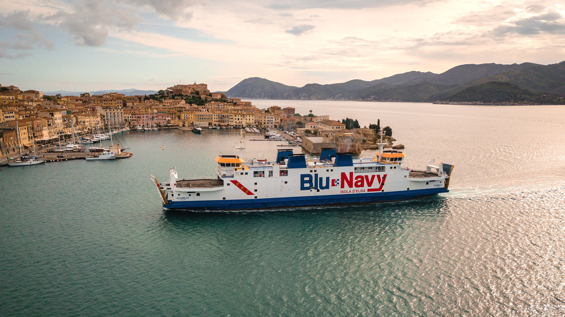 Traghetto Acciarello Per visitare Isola Elba