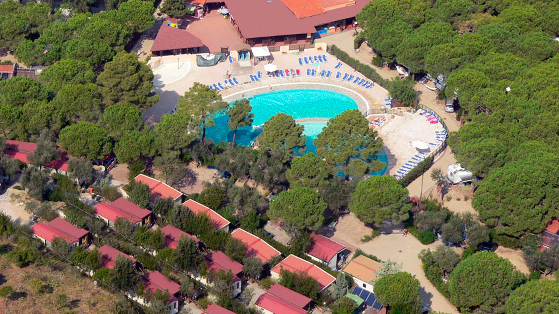 camping village ville degli ulivi con BluNavy traghetti