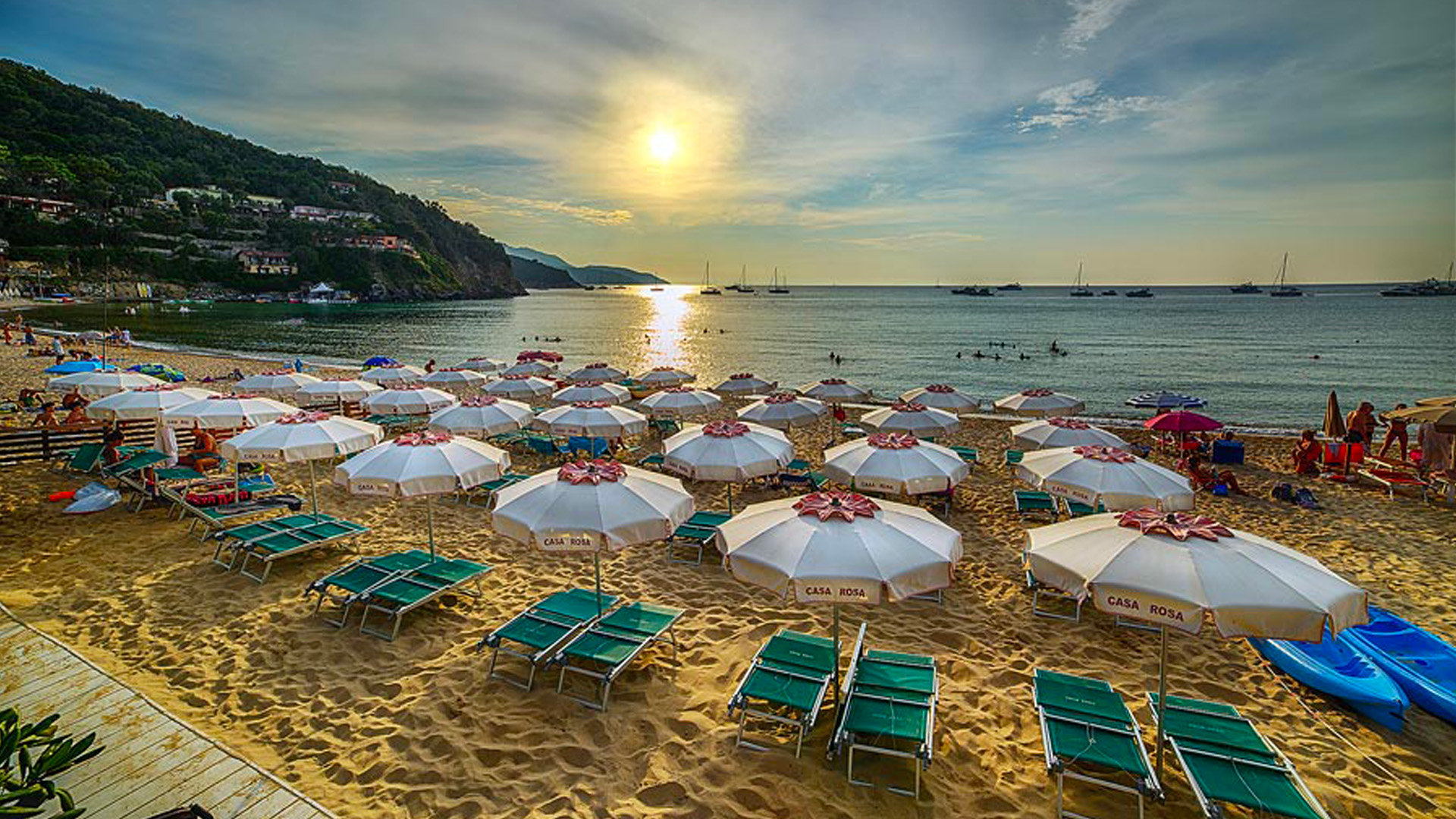 hotel casa rosa con BluNavy traghetti