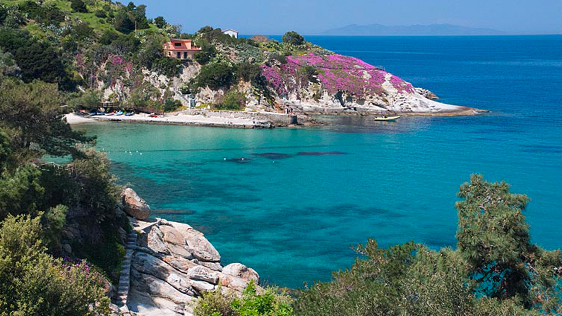 hotel da giacomino con BluNavy traghetti