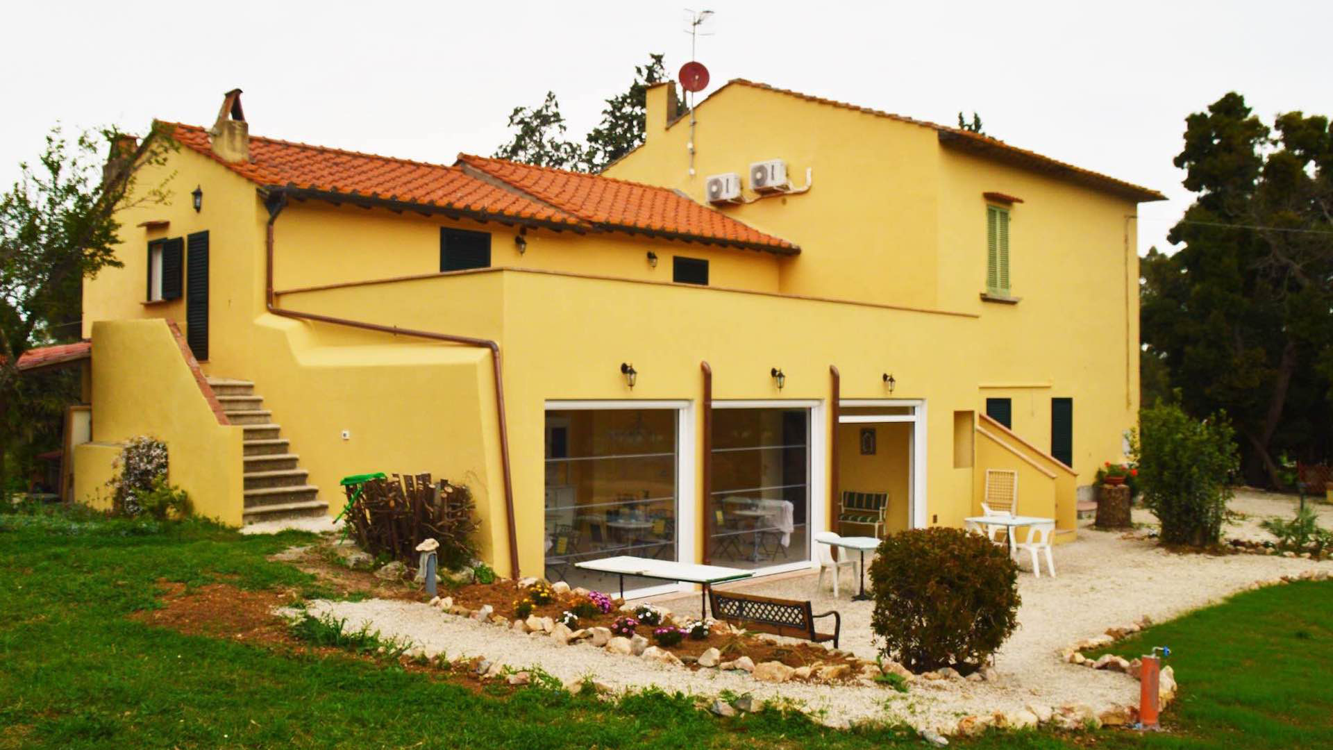 hotel gli acquerelli con BluNavy traghetti