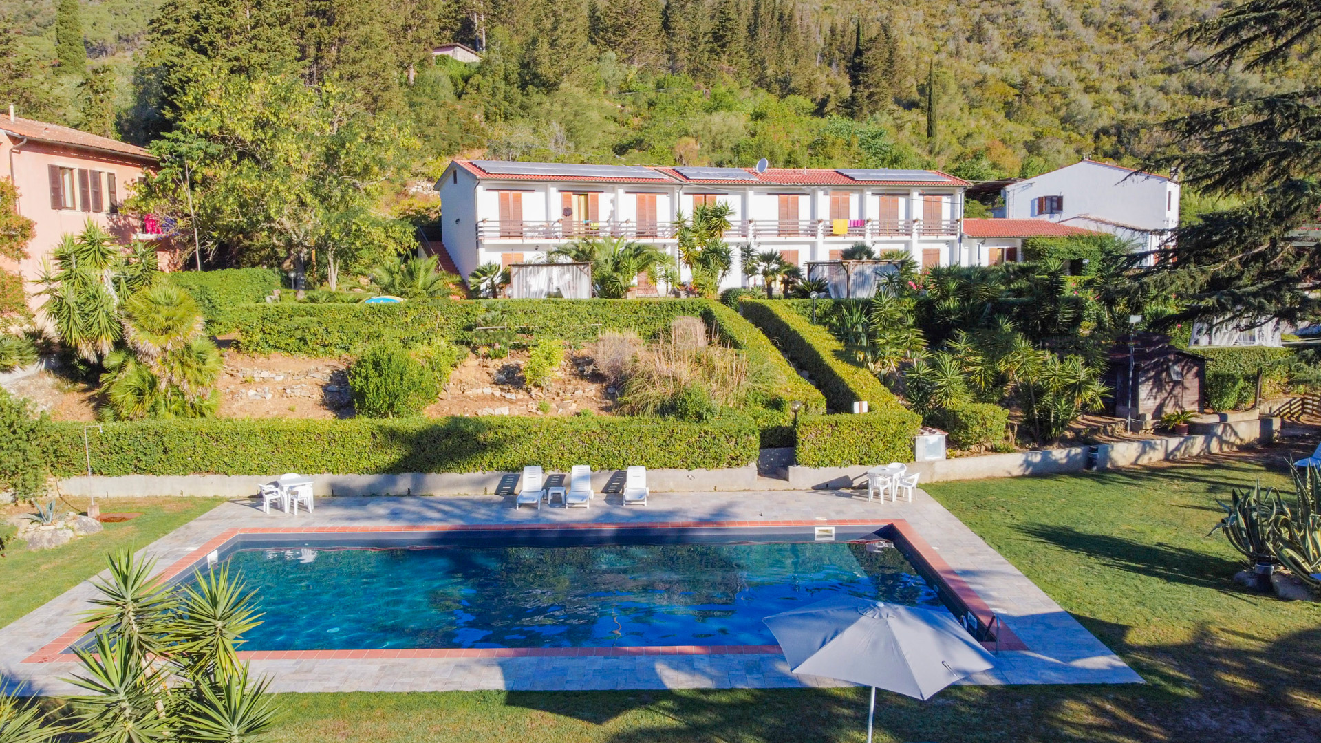 hotel il caminetto con BluNavy traghetti