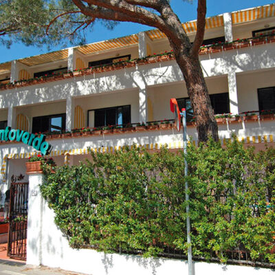 hotel punto verde con BluNavy traghetti