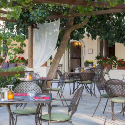 hotel santo stefano con BluNavy traghetti