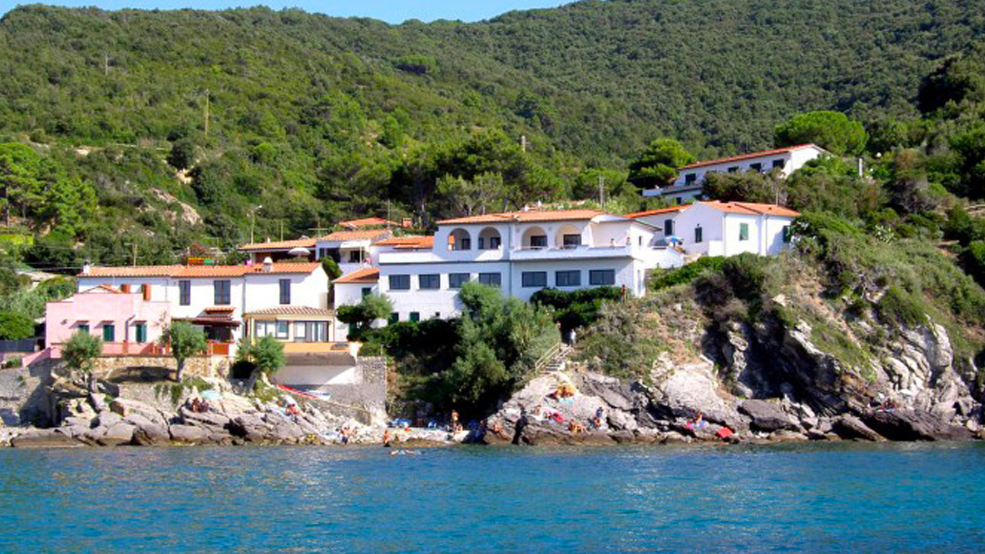 hotel scoglio bianco con BluNavy traghetti