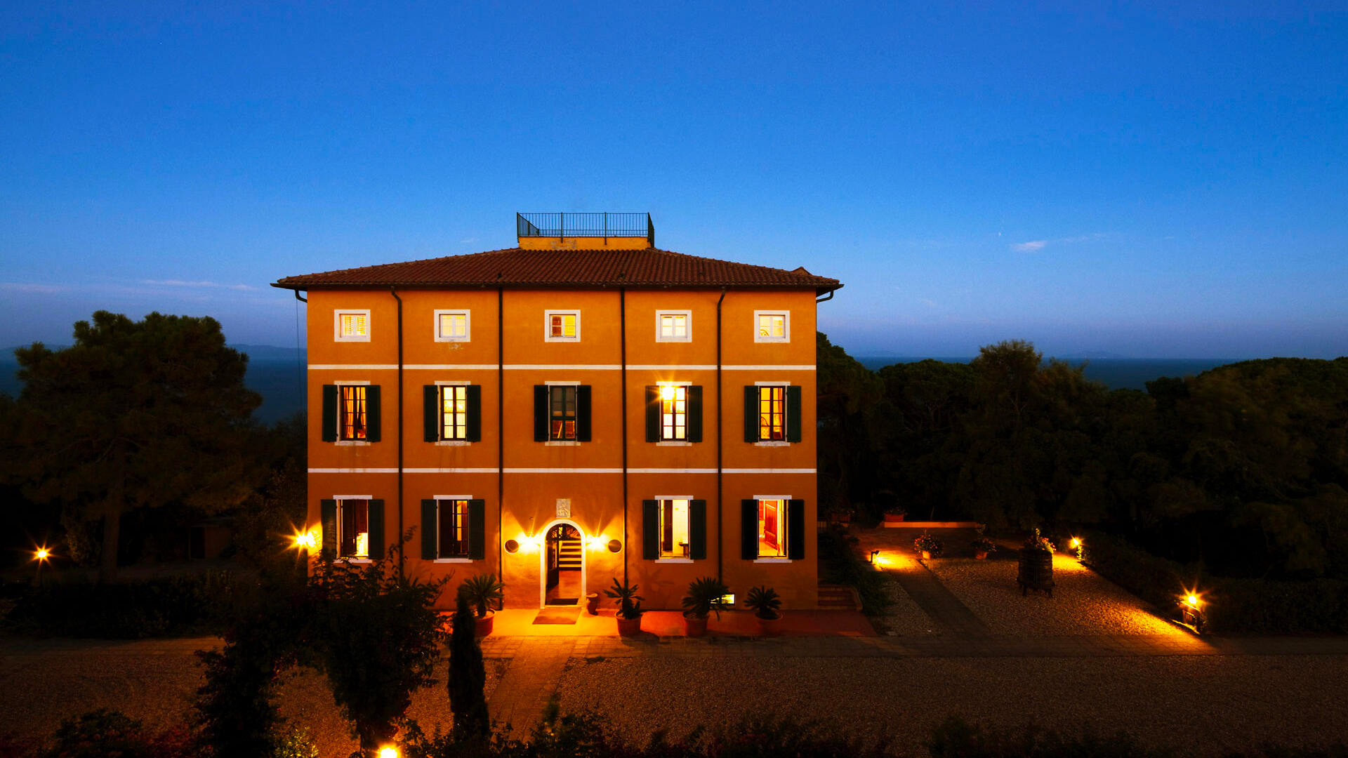 hotel tenuta delle ripalte con BluNavy traghetti